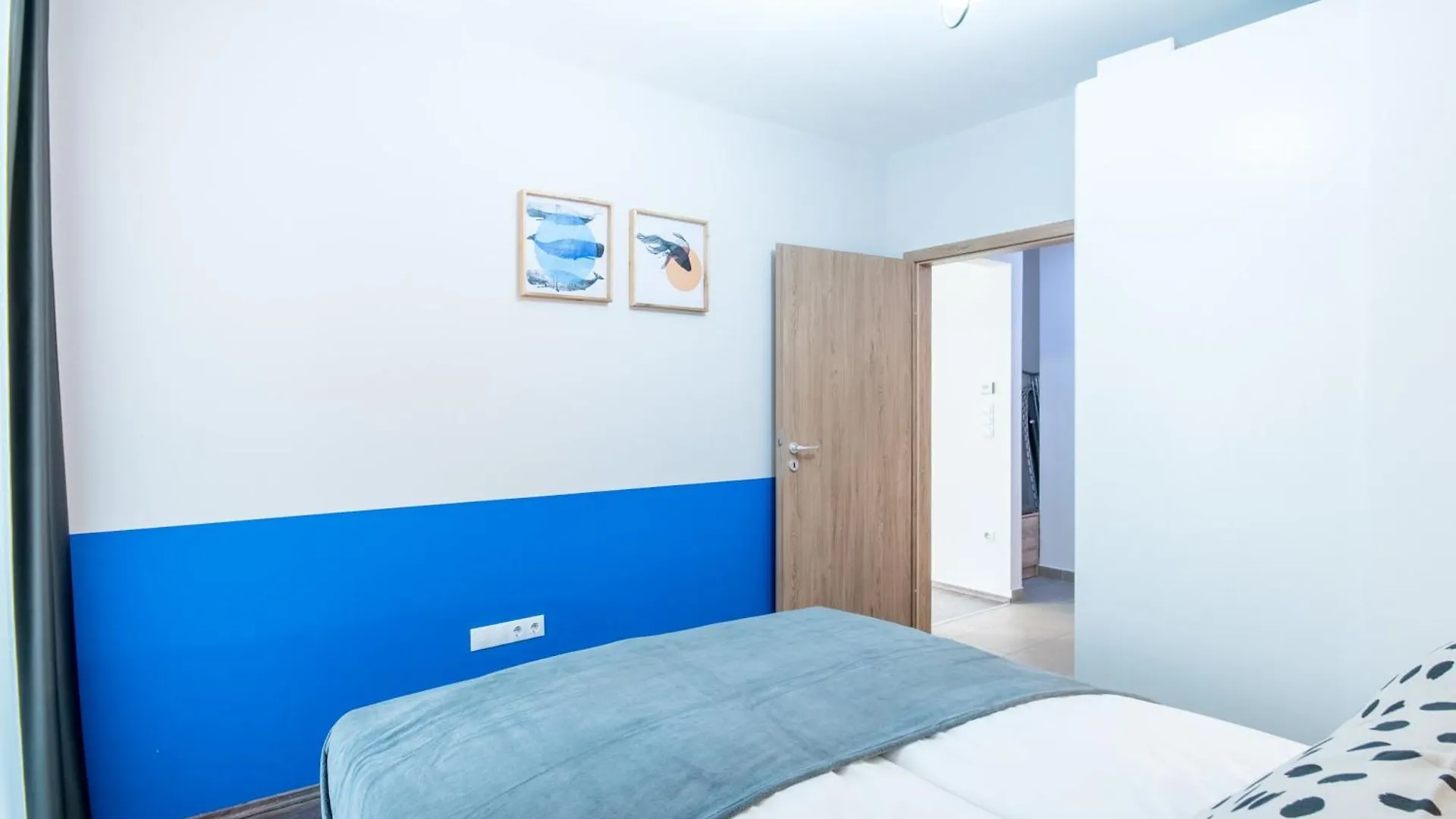 Very Central - Free Parking - Balcony Budapest Apartment
