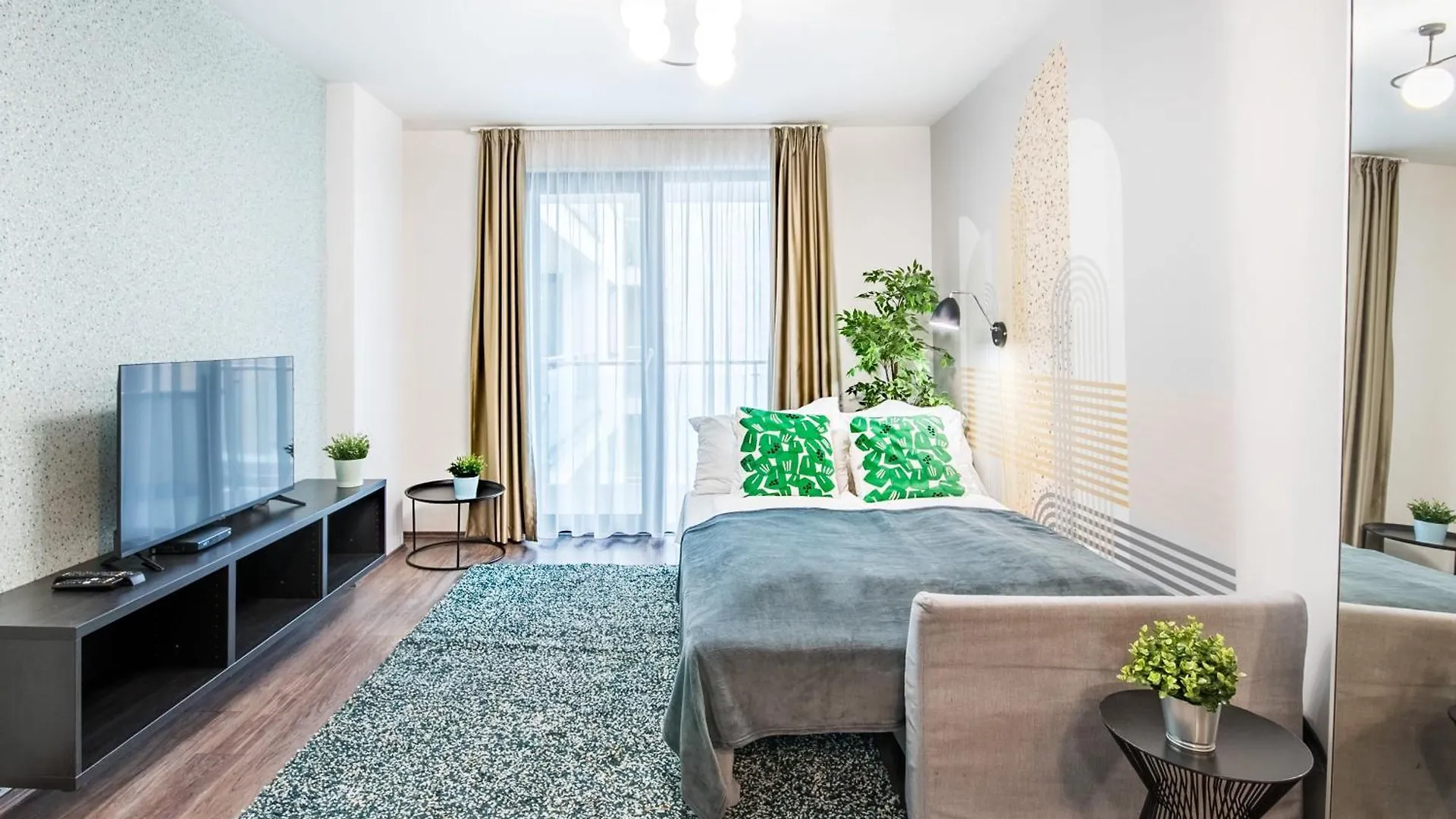 Apartment Very Central - Free Parking - Balcony Budapest